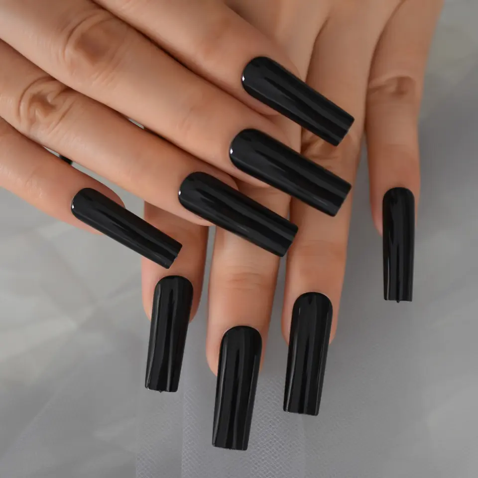 Why Choose Press-On Nails: The Ultimate Guide to Flawless, Fuss-Free Manicures